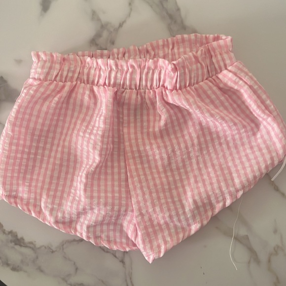 NWT Tullabee gingham shorts 2T - Picture 2 of 4